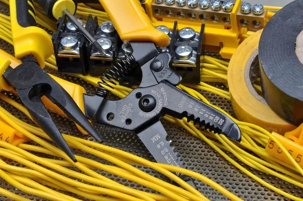 Reliable Electrician Service for Your Home Needs