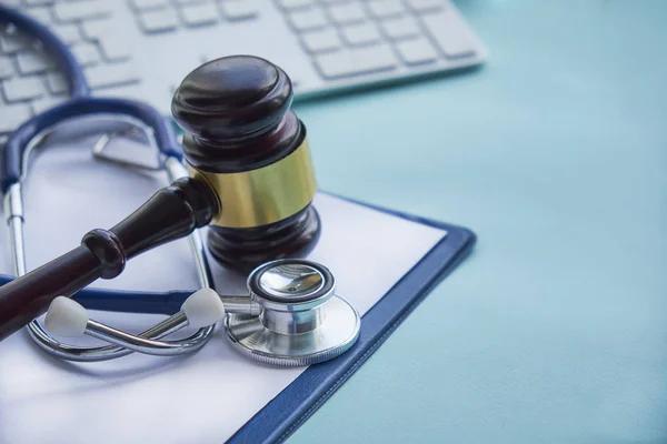 How Much Does a Personal Injury Lawyer Tampa Typically Charge