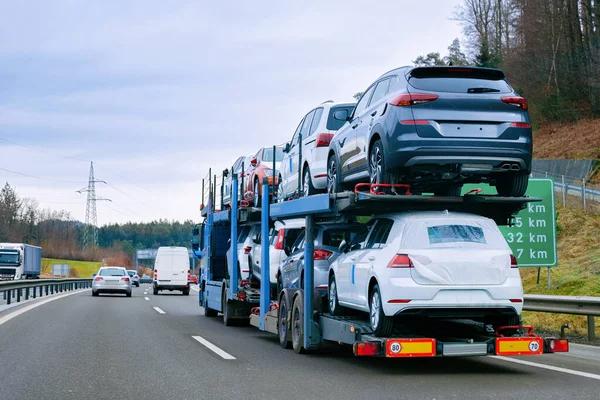 How to Choose the Best Car Shipping Service for Your Vehicle